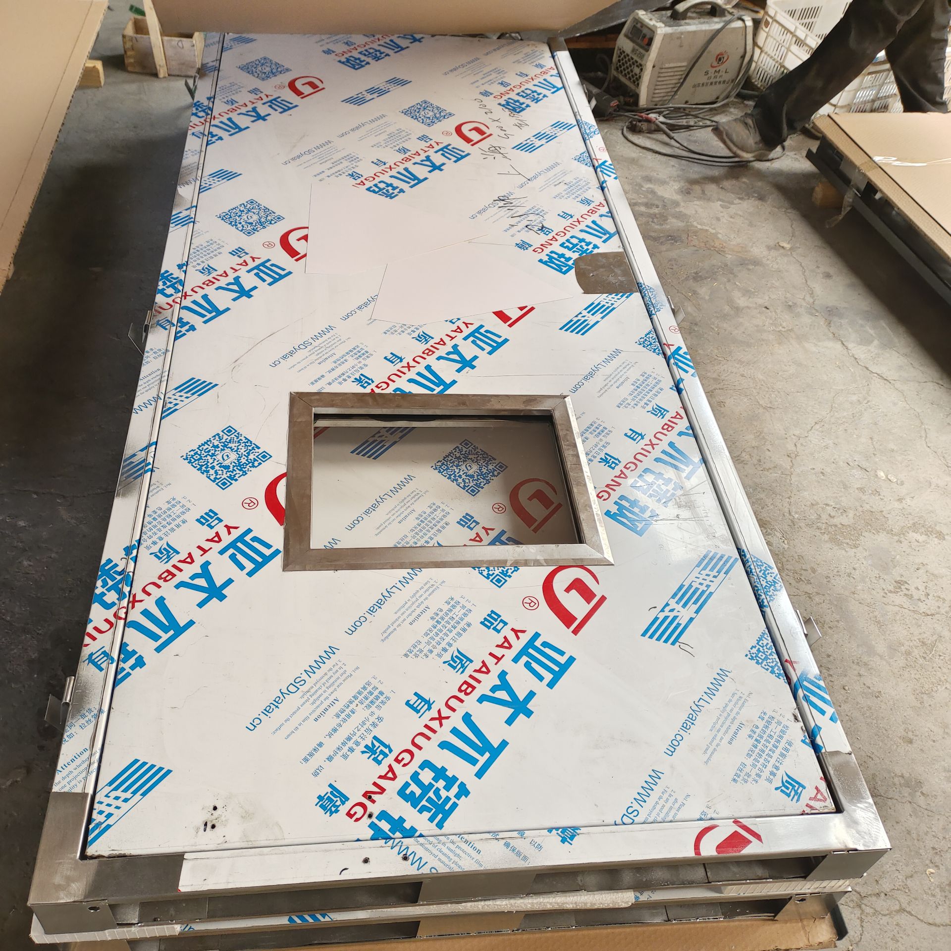 乌海铅门的使用寿命是多少呢